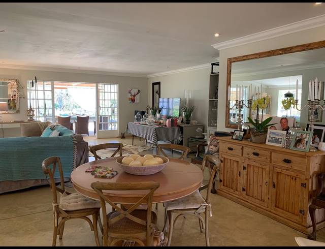 230,000M² FARM RENTED IN KARKLOOF